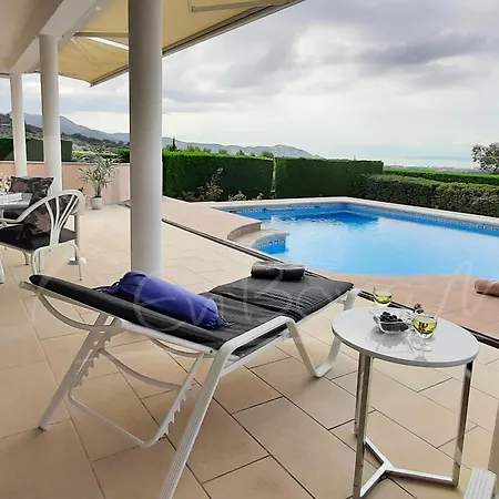 Alquiler De Espaciosa Casa En Privilegiada Zona Residencial Cercana A Roses Y Empuriabrava - Es-366-9 Holiday home Palau Saverdera