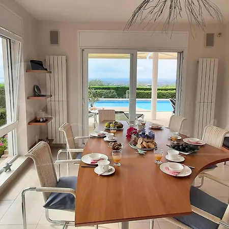 Holiday home Alquiler De Espaciosa Casa En Privilegiada Zona Residencial Cercana A Roses Y Empuriabrava - Es-366-9 Palau Saverdera